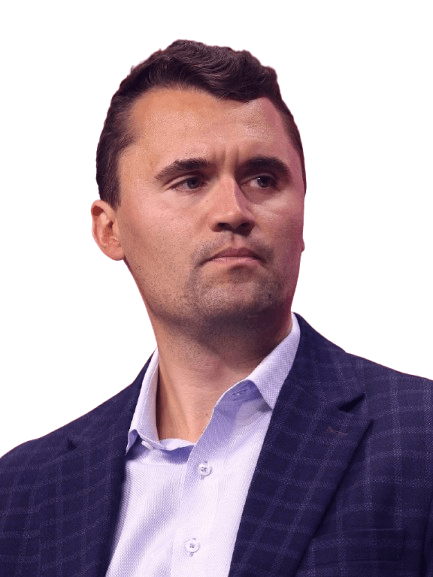 ¿Charlie Kirk merecía morir?
Esa fue la primera pregunta que me vino a la mente cuando leí la noticia de su muerte. Kirk, fundador de Turning Point USA, fue un activista conservador que defendía con vehemencia ideas que dividían: minimizaba el racismo sistémico, rechazaba los derechos de las personas LGBTQ+, criticaba la inmigración y usaba un discurso que muchos consideran una versión moderna de la teoría de la “gran sustitución”.
